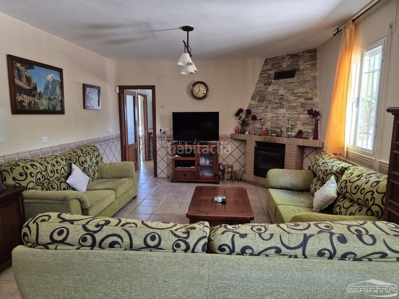 Foto cece0f69-5ef6-49b5-9a5e-2e22ed920bfc. Casa amb piscina a Las Vegas - Campoaras Lucena