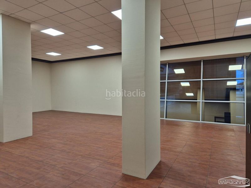 Foto b0cd9856-497c-443f-b16c-55ad202f72f2. Miete büro in luisa lopez fijo 1 in Navas del Selpillar Lucena