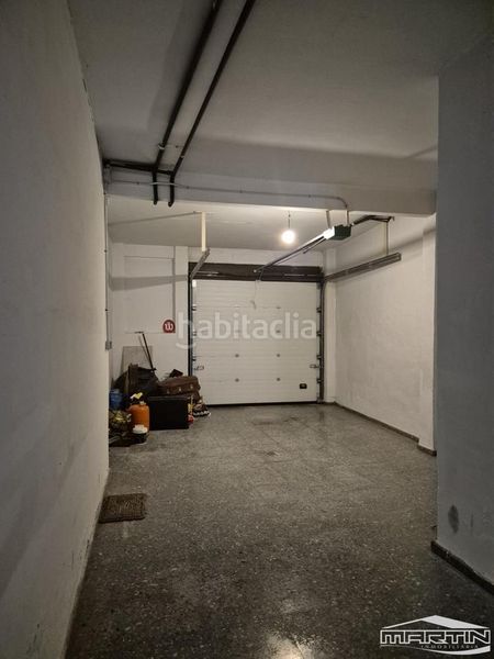 Foto 5b8ad75b-0abd-43e2-a00a-466146bd6b9e. Aparcament cotxe a Centro Lucena