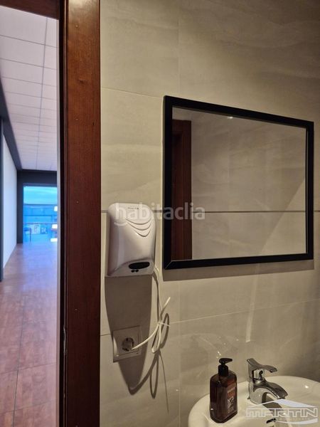 Foto 075308ce-9d2b-4b20-ae15-638c18643f6b. Alquiler local comercial en luisa lopez fijo 1 en Lucena