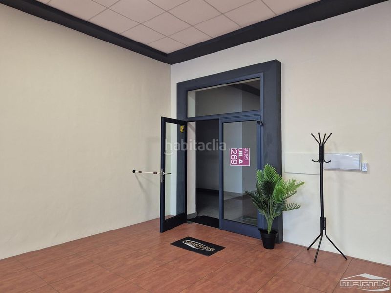 Foto 50ab1c82-6d39-413e-9f95-d84cd18005ff. Alquiler local comercial en luisa lopez fijo 1 en Lucena