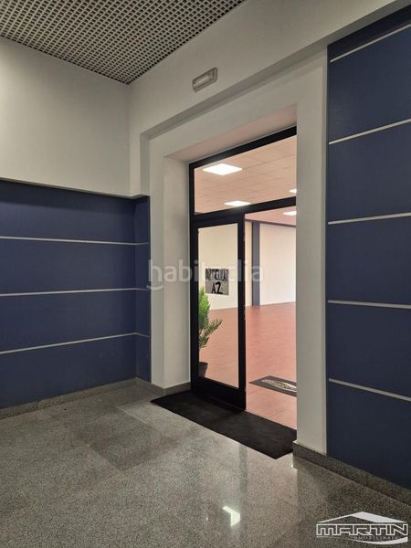 Foto a310bc7d-c480-4258-85ab-784d1e29415b. Alquiler local comercial en luisa lopez fijo 1 en Lucena