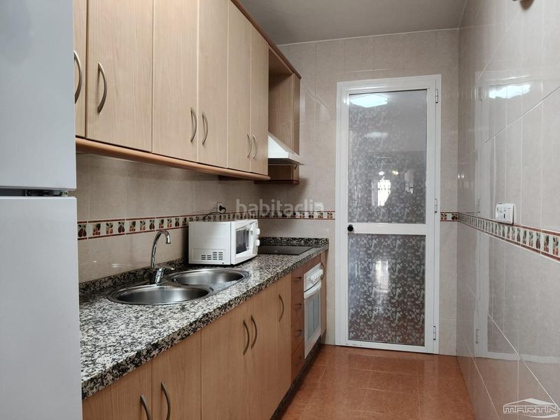 Foto c1720ed2-aabc-4071-9015-56274774cb40. Planta baja en El Valle Lucena