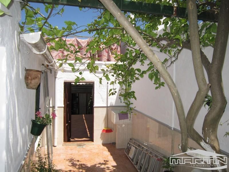 Foto 58205e8d-59fa-4d1b-81de-7952ae993a31. Casa a El Carmen - La Barrera Lucena