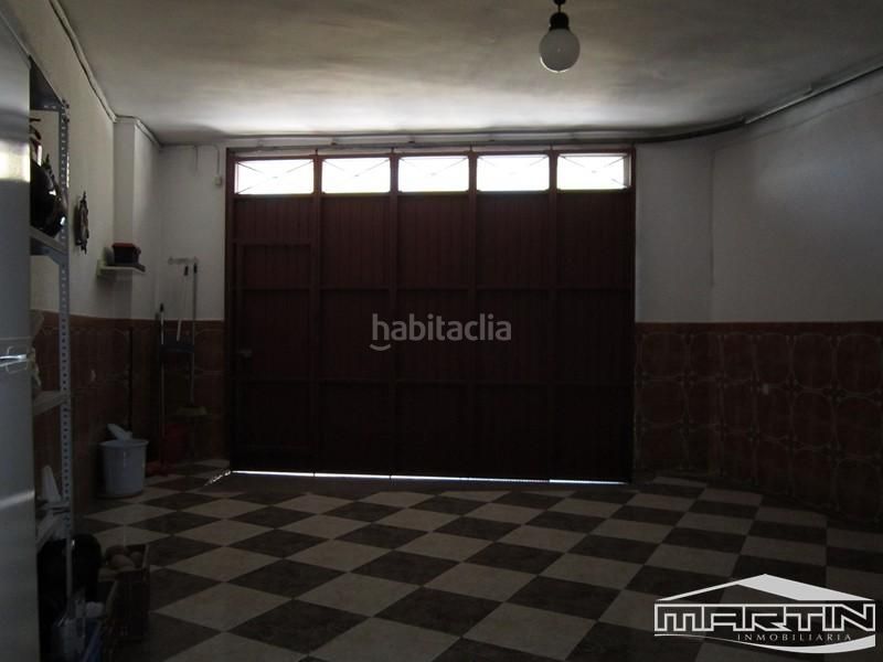 Foto 66e1a2eb-b27f-41b5-8e24-55aa775b6286. Casa a El Carmen - La Barrera Lucena