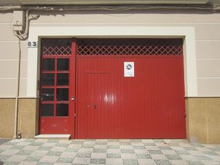 Rez-de-chaussée à Calle General Alaminos 83