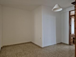 Miete Etagenwohnung  Calle catalina marín