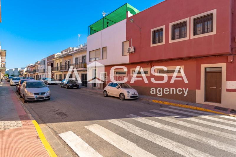 Foto a7a876d9-e265-4717-9690-5c48ffdc85c3. Terreno residencial en Centro - Doña Mercedes Dos Hermanas