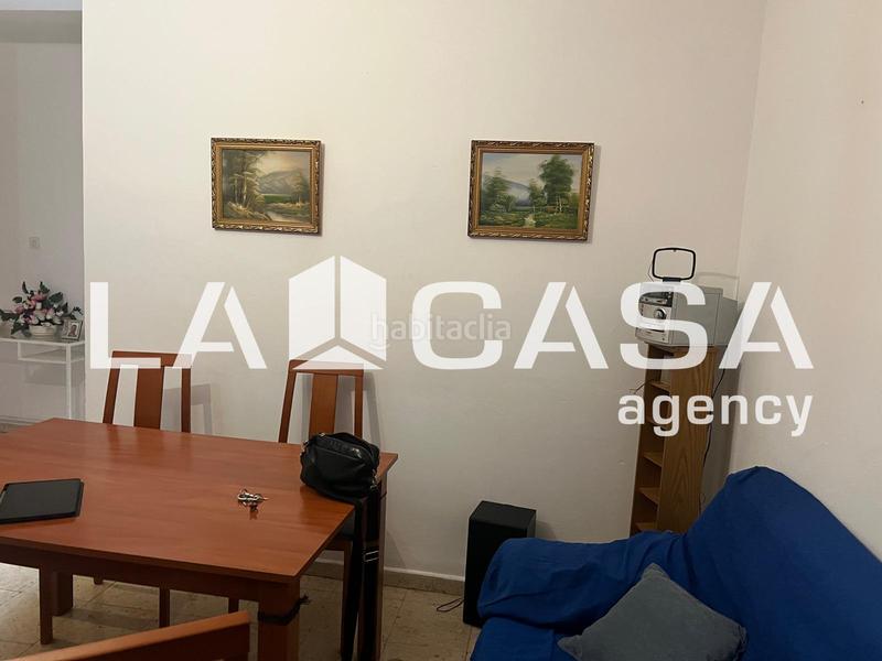 Foto ca121a8e-ca2f-4134-b1ac-800390adf58a. Piso en Centro - Doña Mercedes Dos Hermanas