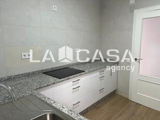 Appartement à Centro - Doña Mercedes. Amplio piso reformado con 3 dormitorios y trastero en pleno cent