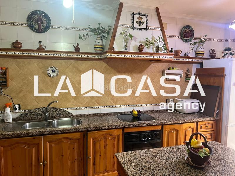 Foto 2cbe924f-10d5-4ffd-ac32-4239ffaa0955. Casa a Centro - Doña Mercedes Dos Hermanas