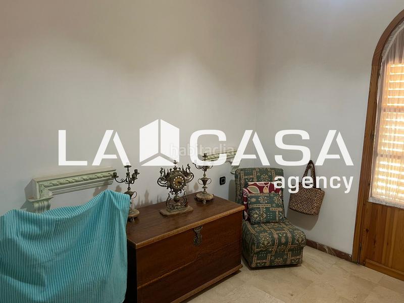 Foto a46cd326-e40b-4386-8360-f6210d9fd721. Casa a Centro - Doña Mercedes Dos Hermanas
