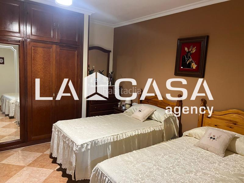 Foto e765cbc1-49d4-4561-9661-1ac6570ef141. Casa a Centro - Doña Mercedes Dos Hermanas