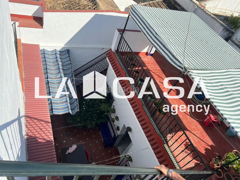 Foto f053f218-a4bc-49c5-ad54-42503ad38067. Casa a Centro - Doña Mercedes Dos Hermanas