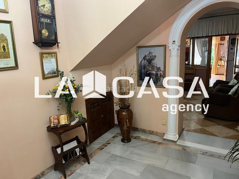 Foto f4380158-f9b6-4d15-8186-ecb77e1abade. Casa a Centro - Doña Mercedes Dos Hermanas