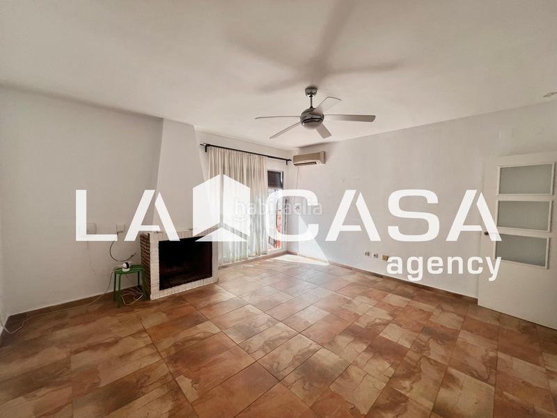 Foto 0f226a13-3b00-48d8-ae7a-7a307e635b6b. Casa en Centro - Doña Mercedes Dos Hermanas