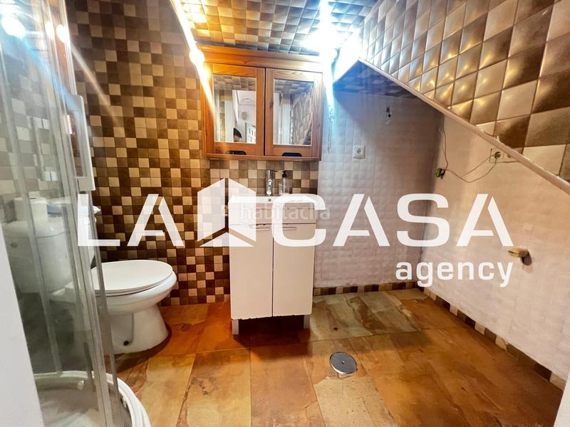 Foto f8ba046c-f1a8-4590-bbef-8a444647e584. Casa en Centro - Doña Mercedes Dos Hermanas
