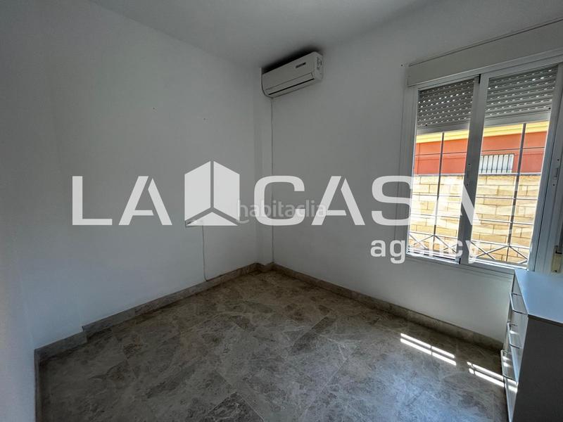 Foto 45728295-743d-4acc-829f-536020d9691d. Chalet con piscina in Olivar de Quintos Montequinto