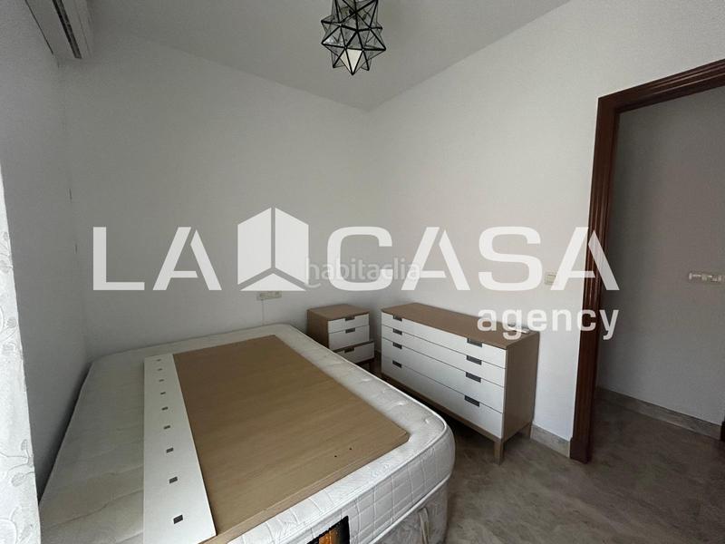 Foto 6836a79a-a350-4b7a-a081-20fffb8cd1a0. Chalet con piscina in Olivar de Quintos Montequinto