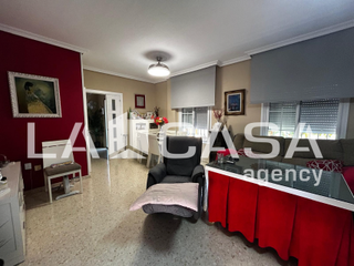 Chalet in Olivar de Quintos. Chalet en planta baja con piscina privada en olivar de quintos