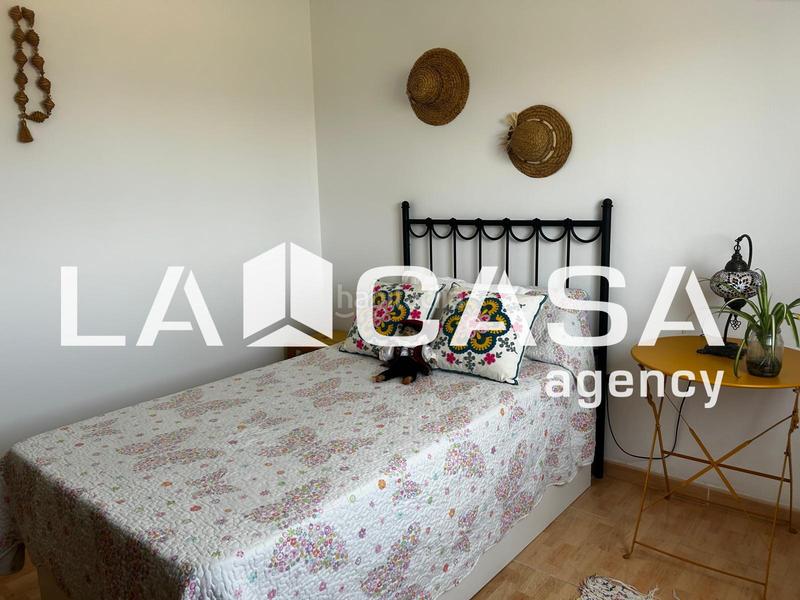 Foto 0d0023da-da8d-45a7-9f6e-30bec93a8a00. Chalet avec piscine dans Oromana Alcalá de Guadaira