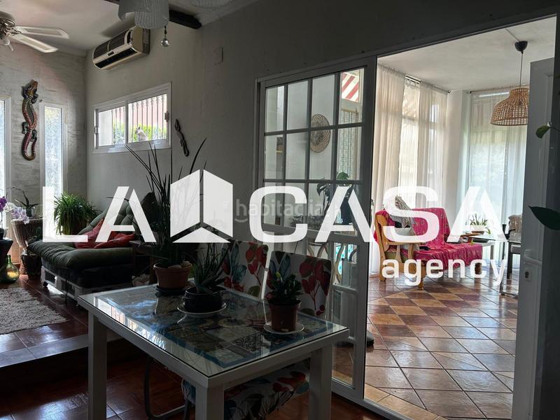 Foto bc879d67-2327-40f3-9d2d-1ef827fbd1c0. Chalet avec piscine dans Oromana Alcalá de Guadaira