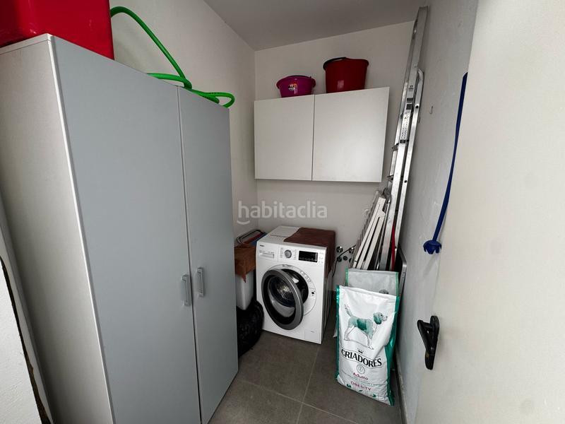 Foto 883001f6-f452-410c-b986-f6b86010a2e6. Planta baixa a Barrio del Nervión Sevilla