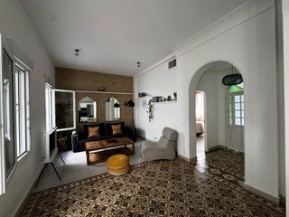 Rez-de-chaussée à Barrio del Nervión