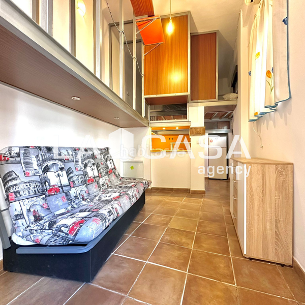 Foto b0ad56e4-fbd6-40b6-98b7-13ddfb0a925d. Loft in Cruz Roja Sevilla