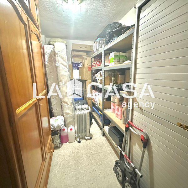 Foto 79938d11-92c2-4410-ab3a-d7ec751ed510. Aparcament cotxe a colores - entreparques Sevilla