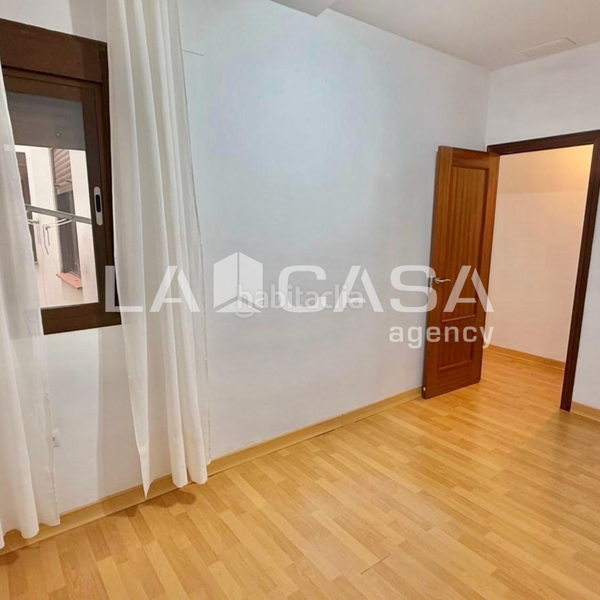 Foto 998a0929-01db-48ae-8d98-b709e76f8b64. Appartamento in Santa Catalina Sevilla