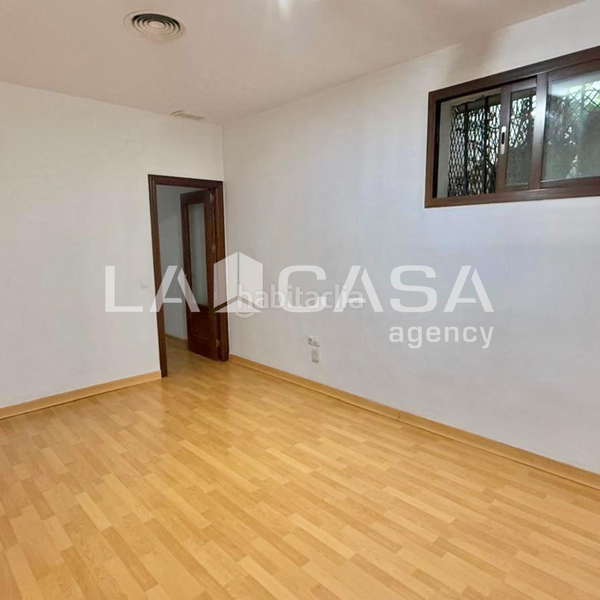 Foto ab1dd8a6-d9a6-4e62-9c06-5843d2575254. Appartamento in Santa Catalina Sevilla