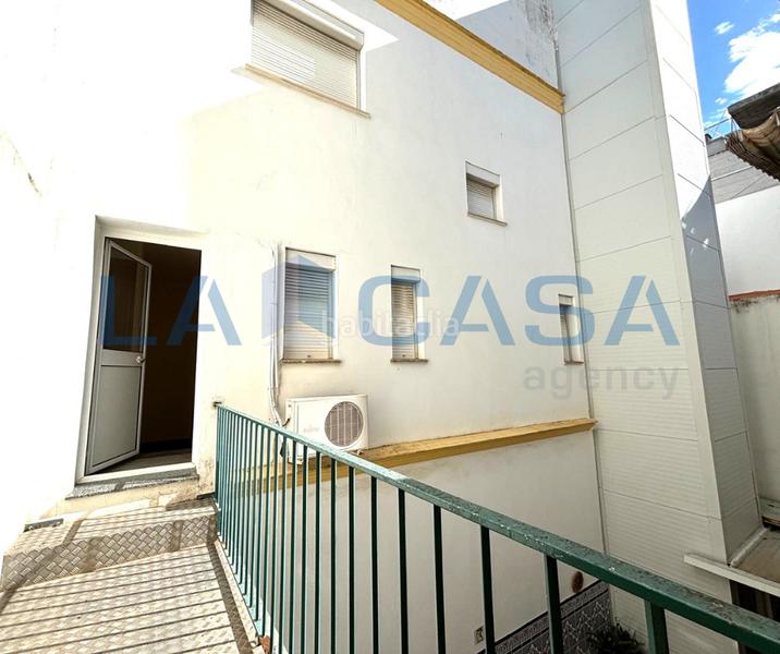 Foto 67571f8b-f9e3-49c1-aa68-11786a40eb8a. Haus mit parking in San Carlos - San José Sevilla