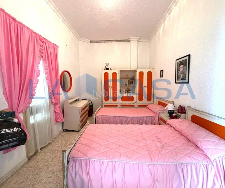 Foto 85d40610-3ce7-4813-9cde-a23529ec91c3. Haus mit parking in San Carlos - San José Sevilla