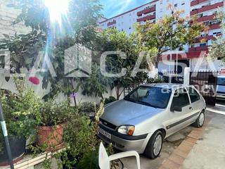 Haus in Pescadores - Saladillo. Piso de 3 dormitorios con balcón y patio en ambulatorio saladill