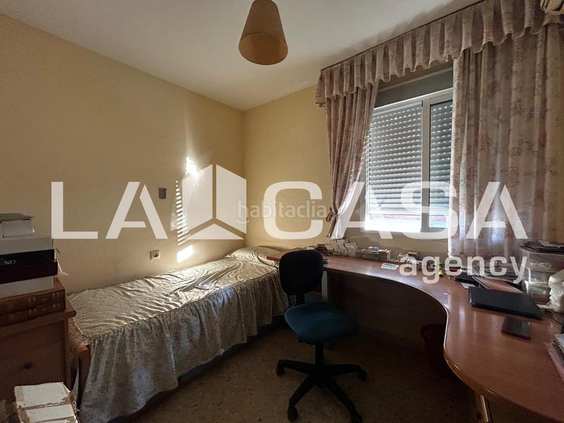 Foto e6fba055-55e6-45ee-8c1e-a600478237fb. Reihenhaus mit pool in Avenida de Europa Montequinto