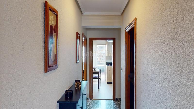 Foto 4a1efe7a-59e4-4a03-b1cd-d6c13c73c7a4. Pis a Nou Campanar Valencia