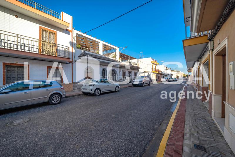 Foto 0a12bc67-c003-4023-80f6-a7106b489dbb. Casa amb calefacció a El Arenal - La Pólvora Dos Hermanas