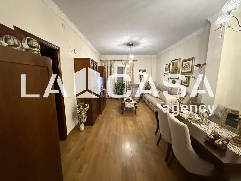 Foto 86ae46aa-f753-4c78-8c92-36c43ca6cef9. Etagenwohnung in Centro - Doña Mercedes Dos Hermanas