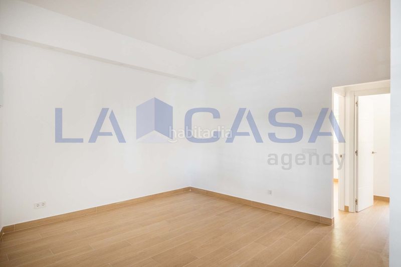 Foto a0402ea9-9077-4a19-9b97-0d8f307b7a2a. Planta baixa a Cruz Roja Sevilla