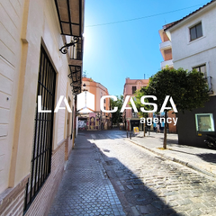 Appartement à Feria. Piso con licencia turística en la zona de la alameda de hércules