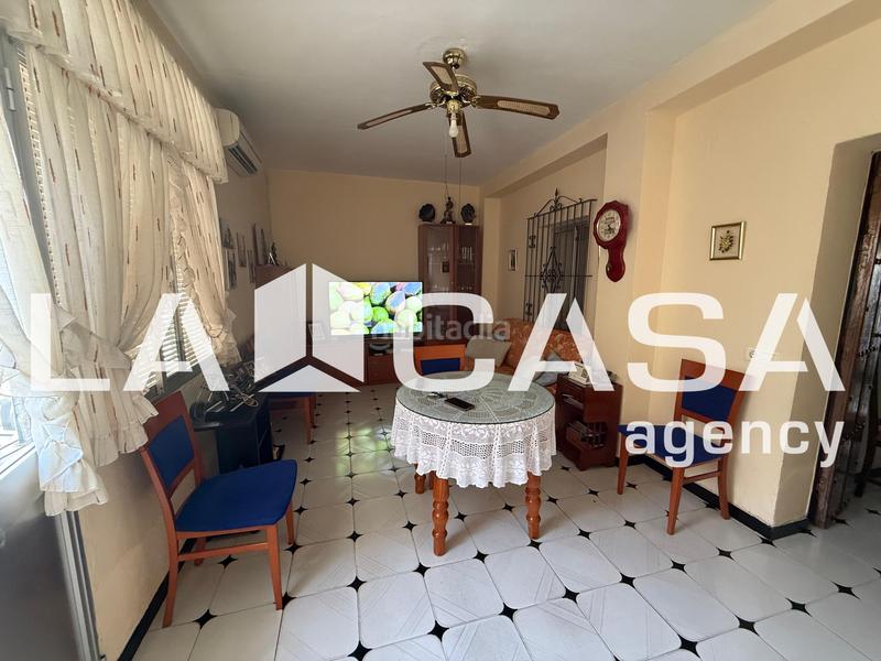 Foto 23677edb-eb1c-4e57-810d-9f819a921a64. Maison dans Centro - Doña Mercedes Dos Hermanas