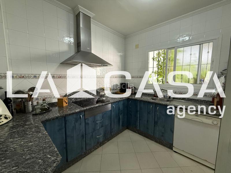 Foto 37d1b8c1-06cb-42c3-a91d-c3ab87c7af4f. Maison dans Centro - Doña Mercedes Dos Hermanas