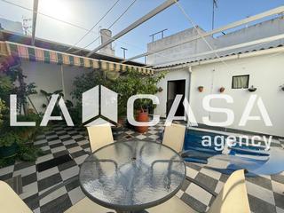 Maison à Centro - Doña Mercedes. Encantadora casa en planta baja en real utrera
