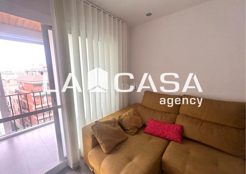 Foto f77d0456-f4a2-48fa-ae0b-5758d69be78c. Appartement dans San Carlos - San José Sevilla