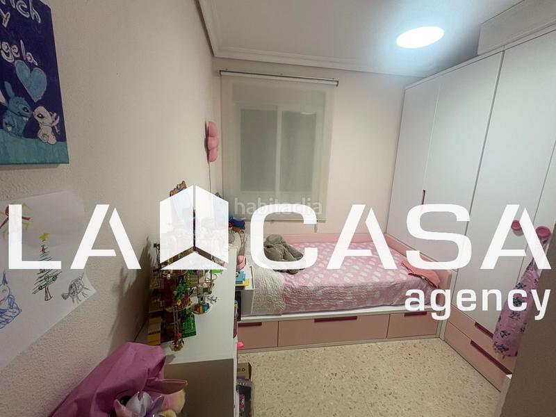 Foto 0ead8ffb-a9e2-4d7b-bc43-00d41221bfb3. Flat with parking pool in El Arenal - La Pólvora Dos Hermanas