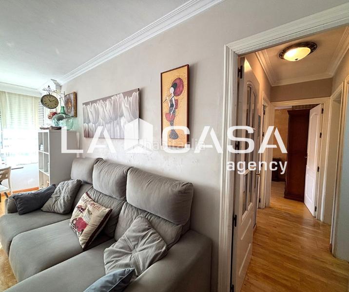 Foto fd623484-a9a9-454b-bc79-25dcce043d6a. Appartamento in Villegas Sevilla