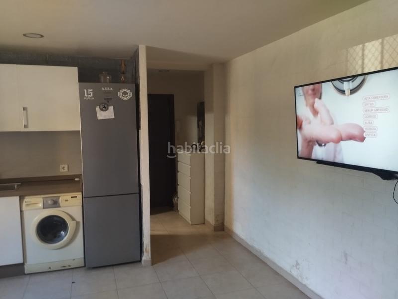 Foto c7f28639-0494-492d-b3ab-215ca661e7db. Piso en Los Pájaros Sevilla