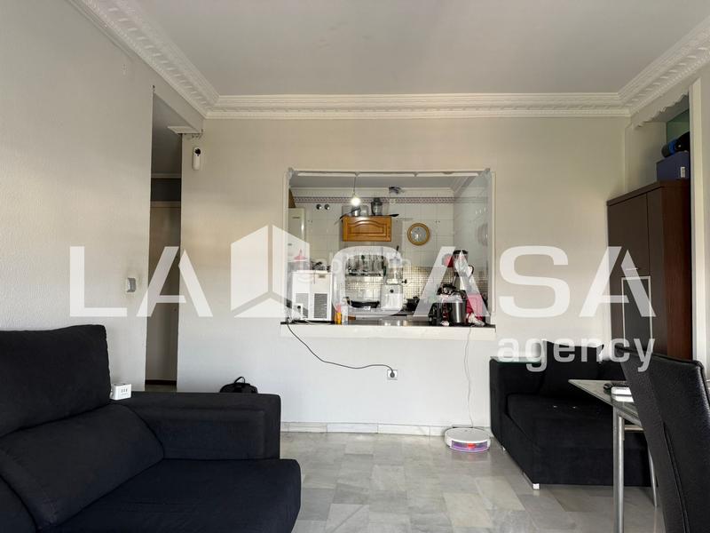 Foto 5a6bfe4a-87b9-483e-a840-a0b737c2ea32. Appartement dans Centro Montequinto