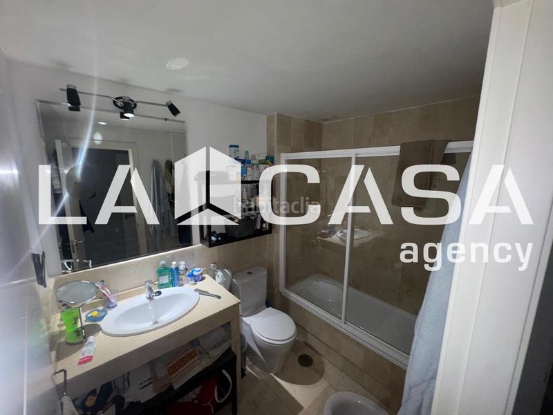 Foto 5e7d98ad-95ec-47d4-a94f-10a69a5ee462. Flat with parking in Bellavista Sevilla